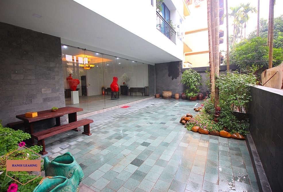 Beautiful apartment with 4 bedrooms for rent in Dang Thai Mai street, Tay Ho, Hanoi Beautiful apartment with 4 bedrooms for rent in Dang Thai Mai street, Tay Ho, Hanoi