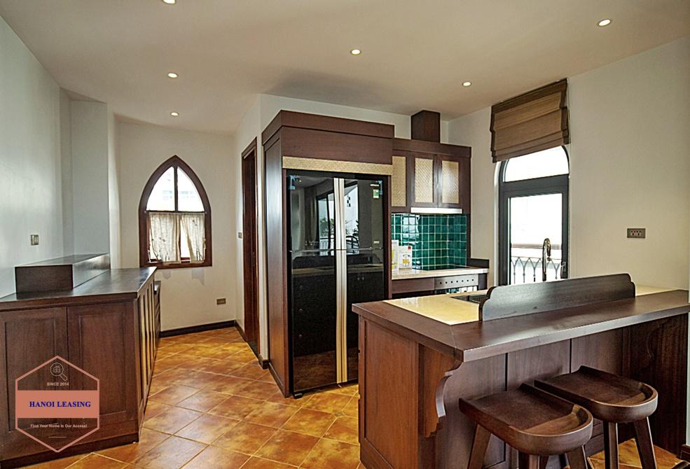 A bright 3 bedrooms apartment with lake view in Tay Ho, Hanoi