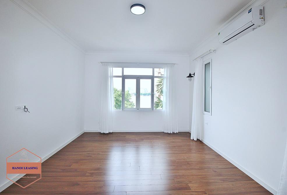 Lake view unfurnished house for rent in Dang Thai Mai, Tay Ho Lake view unfurnished house for rent in Dang Thai Mai, Tay Ho