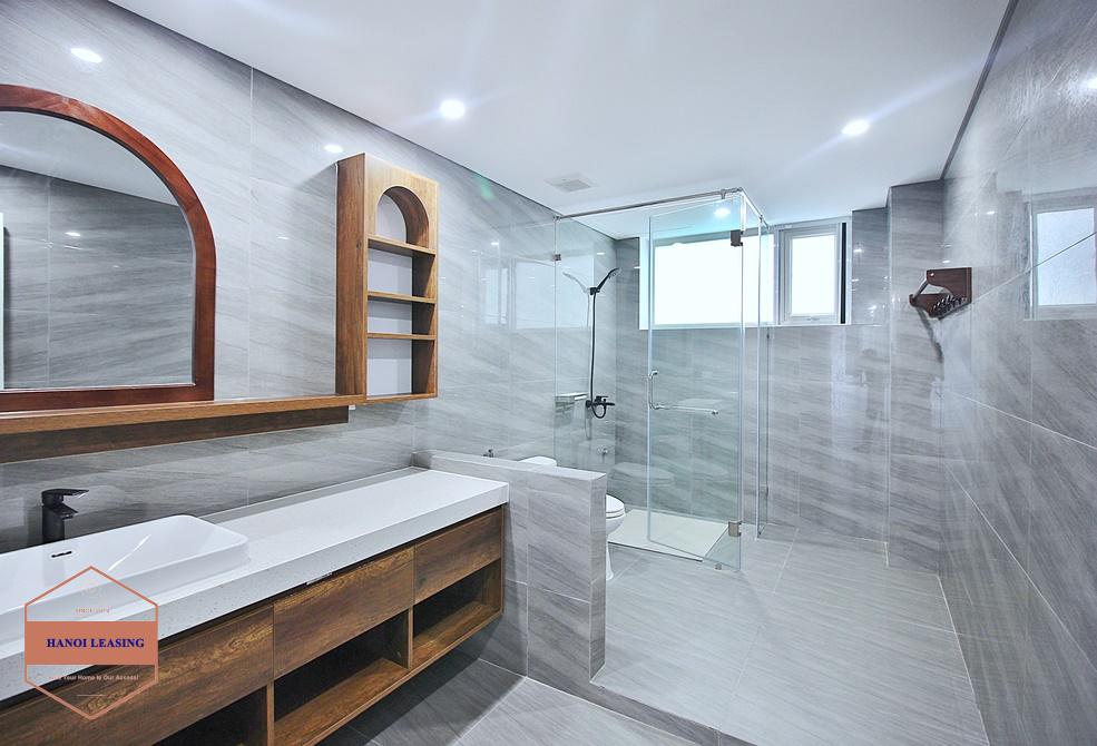 Lake view unfurnished house for rent in Dang Thai Mai, Tay Ho Lake view unfurnished house for rent in Dang Thai Mai, Tay Ho