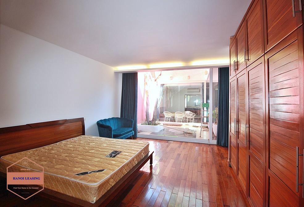 Beautiful house and nice house for rent in Tay Ho area, Hanoi Beautiful house and nice house for rent in Tay Ho area, Hanoi