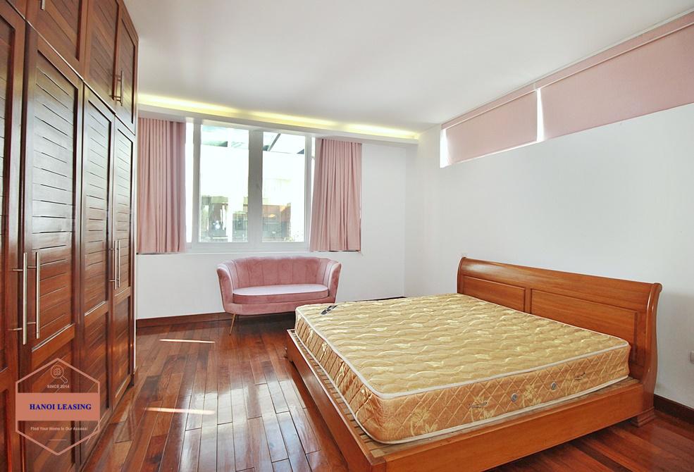 Beautiful house and nice house for rent in Tay Ho area, Hanoi Beautiful house and nice house for rent in Tay Ho area, Hanoi