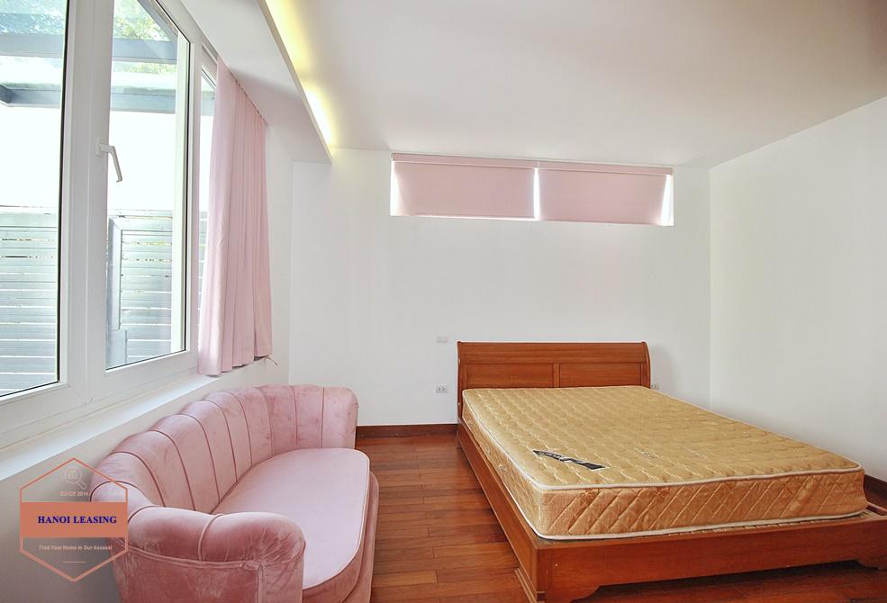 Beautiful house and nice house for rent in Tay Ho area, Hanoi Beautiful house and nice house for rent in Tay Ho area, Hanoi