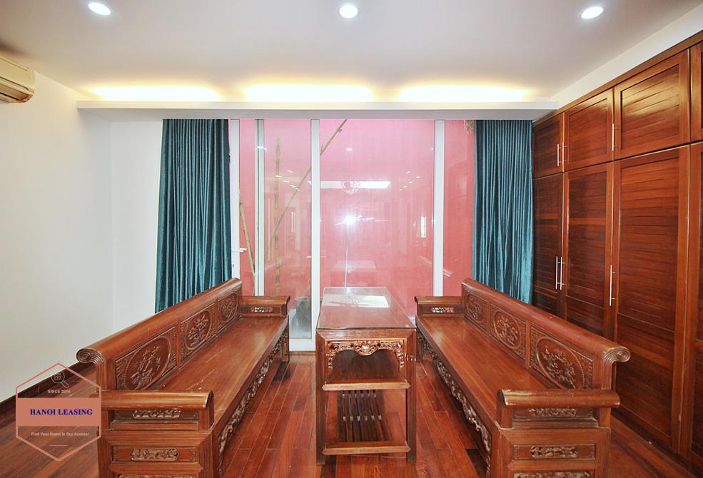 Beautiful house and nice house for rent in Tay Ho area, Hanoi Beautiful house and nice house for rent in Tay Ho area, Hanoi