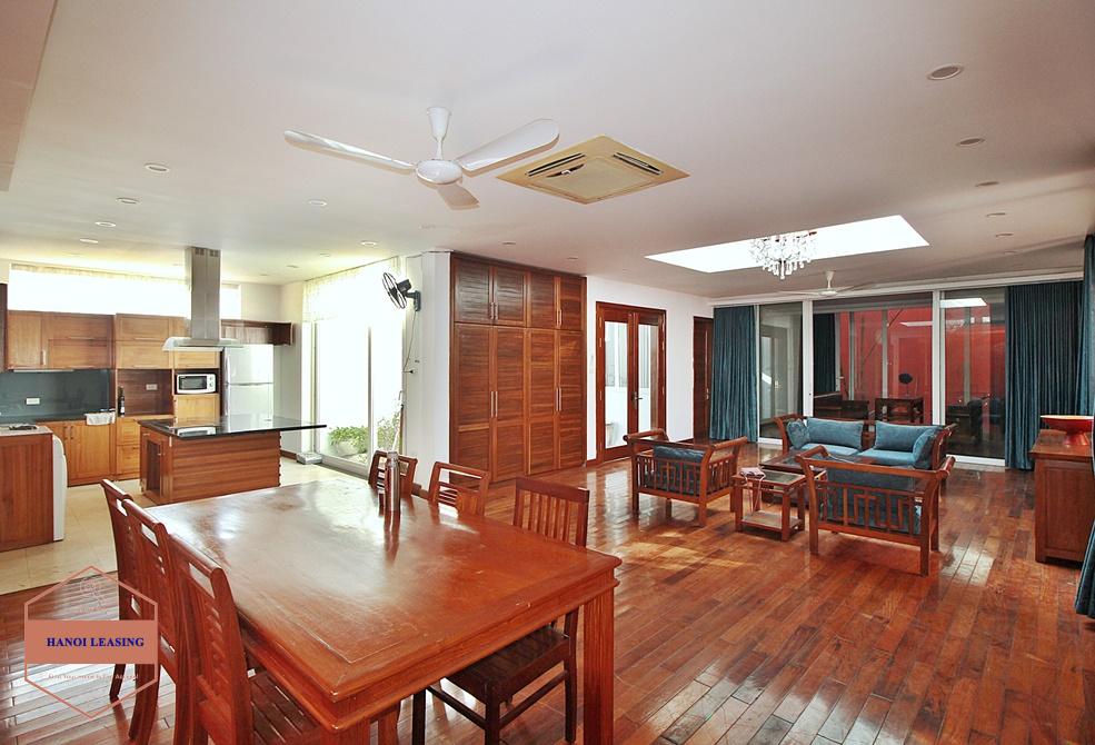 Beautiful house and nice house for rent in Tay Ho area, Hanoi Beautiful house and nice house for rent in Tay Ho area, Hanoi