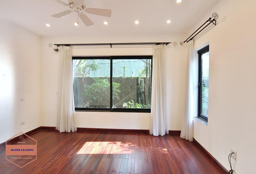 Brand new villa with wonderful garden for rent in Dang Thai Mai, Tay Ho, Hanoi Brand new villa with wonderful garden for rent in Dang Thai Mai, Tay Ho, Hanoi