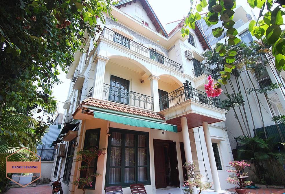 Nice house with swimming pool for rent in Dang Thai Mai, Tay Ho, Hanoi