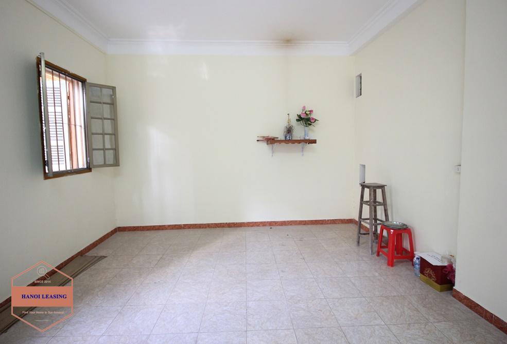 3 floors office for rent in Tay Ho, Hanoi