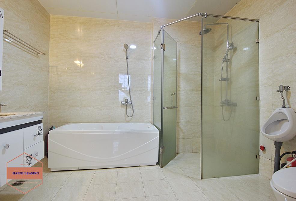 Lake view and unfurniture house for rent in Tay Ho area Lake view and unfurniture house for rent in Tay Ho area