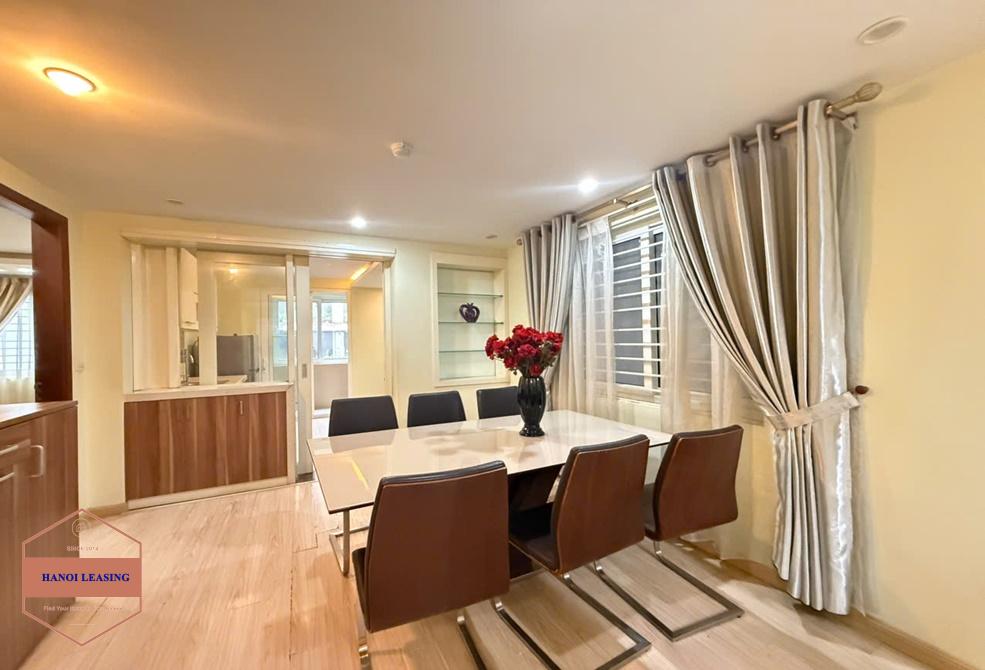 Three bedrooms apartment for rent in Giang Vo st, Da Dinh district Three bedrooms apartment for rent in Giang Vo st, Da Dinh district