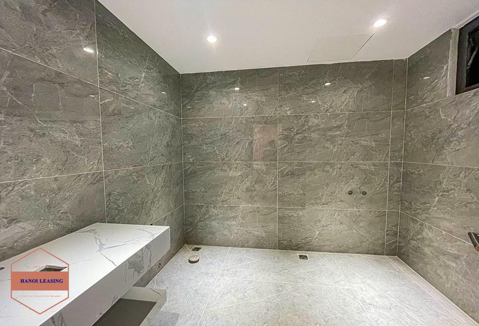 Beautiful house with elevator for open restaurants/office and living in Tu Hoa, Tay Ho, Ha Noi Beautiful house with elevator for open restaurants/office and living in Tu Hoa, Tay Ho, Ha Noi