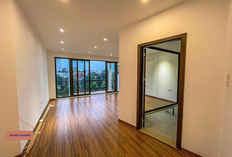 Beautiful house with elevator for open restaurants/office and living in Tu Hoa, Tay Ho, Ha Noi Beautiful house with elevator for open restaurants/office and living in Tu Hoa, Tay Ho, Ha Noi