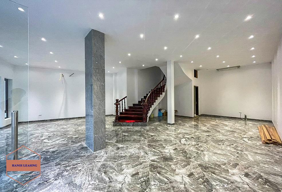 Beautiful house with elevator for open restaurants/office and living in Tu Hoa, Tay Ho, Ha Noi Beautiful house with elevator for open restaurants/office and living in Tu Hoa, Tay Ho, Ha Noi
