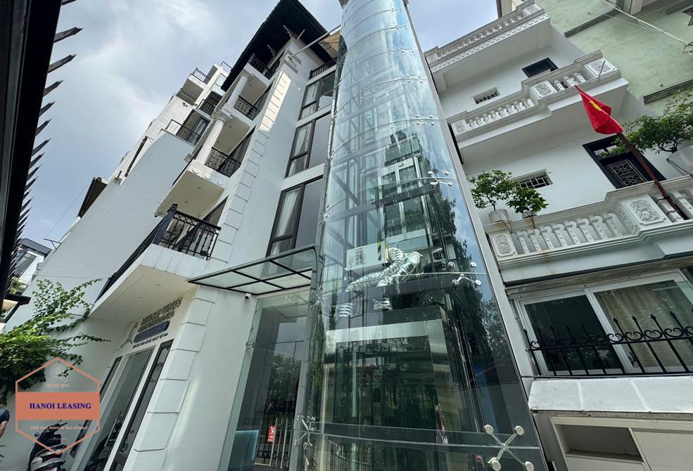 Beautiful house with elevator for open restaurants/office and living in Tu Hoa, Tay Ho, Ha Noi Beautiful house with elevator for open restaurants/office and living in Tu Hoa, Tay Ho, Ha Noi