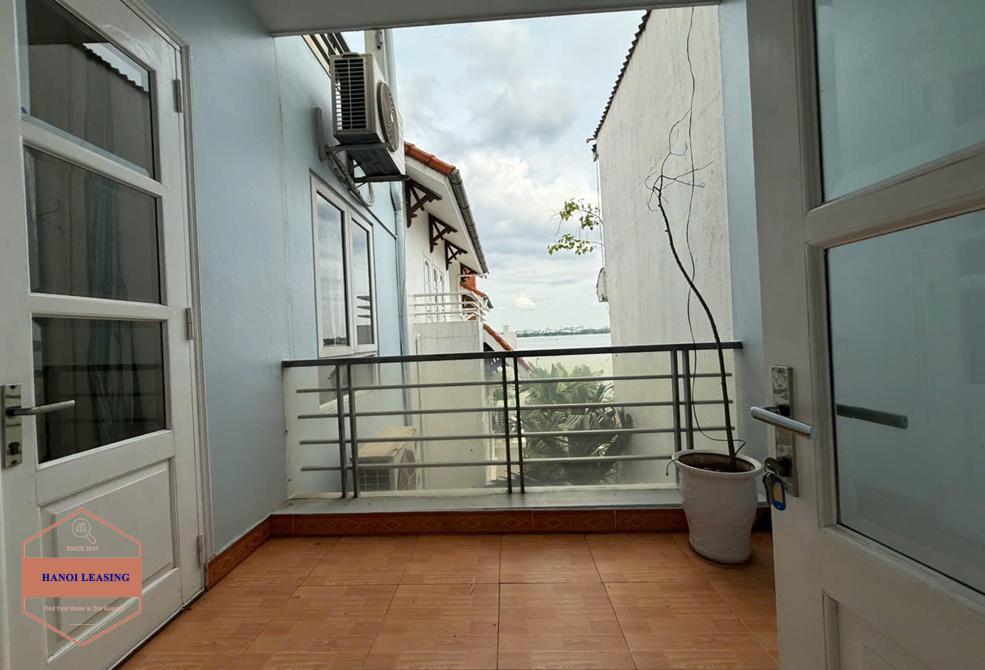 Charming house with swimming pool for rent in alley 31 Xuan dieu, Tay Ho Charming house with swimming pool for rent in alley 31 Xuan dieu, Tay Ho