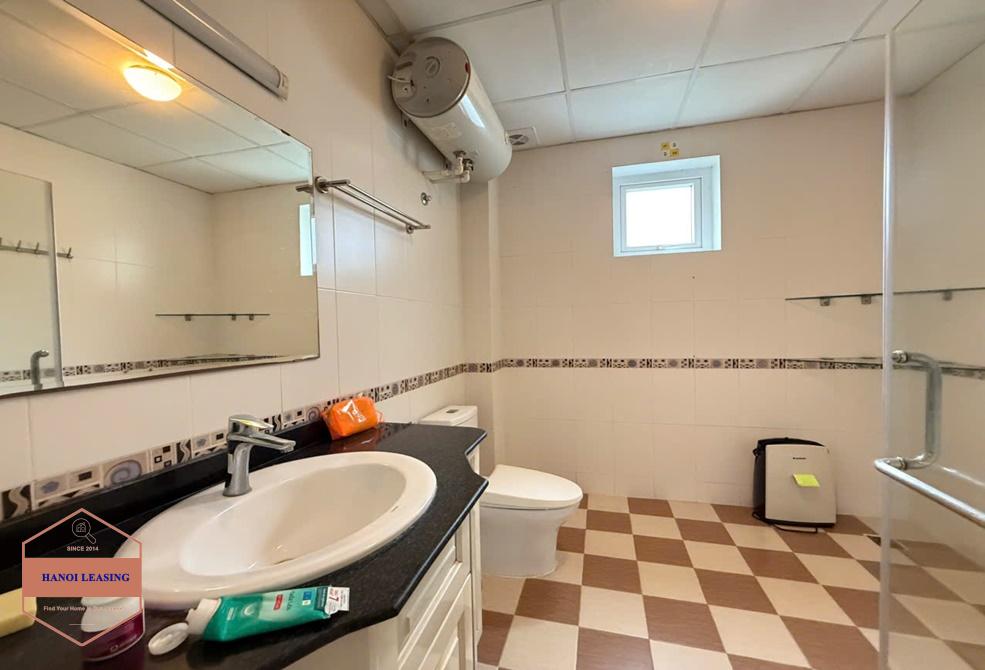 Charming house with swimming pool for rent in alley 31 Xuan dieu, Tay Ho Charming house with swimming pool for rent in alley 31 Xuan dieu, Tay Ho