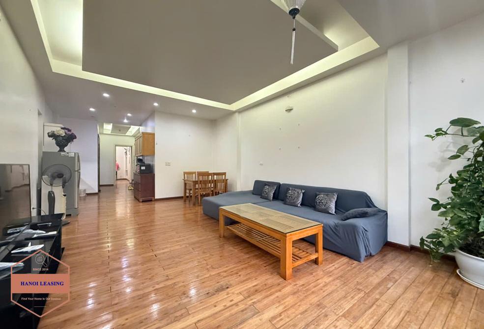 Big size one bedroom apartment for rent on Vu Mien st, Tay Ho