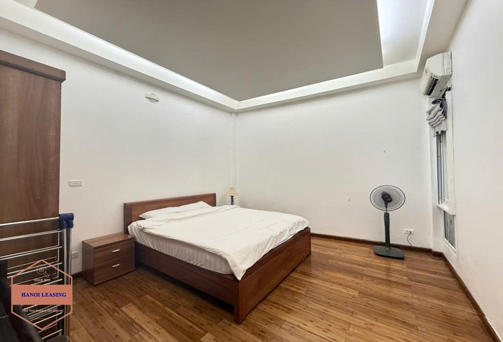 Big size one bedroom apartment for rent on Vu Mien st, Tay Ho Big size one bedroom apartment for rent on Vu Mien st, Tay Ho