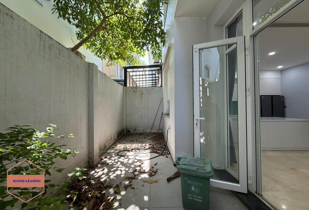 Full furnished house for rent in K2 block of Ciputra, Tay Ho, Ha Noi Full furnished house for rent in K2 block of Ciputra, Tay Ho, Ha Noi