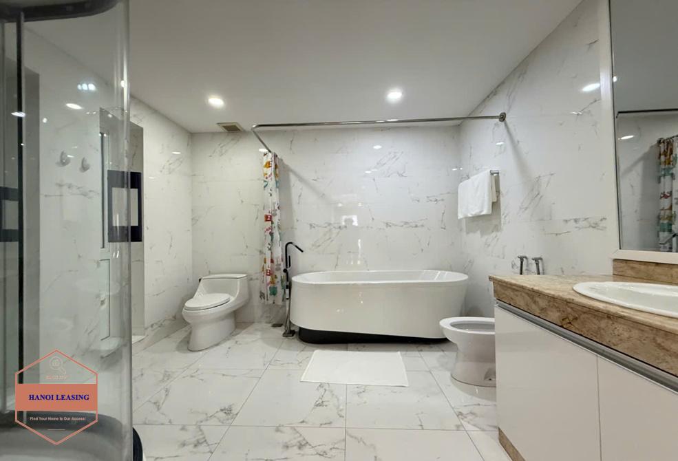 Beautiful house with fully furnished and swimming pool, Gym for rent in Tay Ho street, Tay Ho district Beautiful house with fully furnished and swimming pool, Gym for rent in Tay Ho street, Tay Ho district