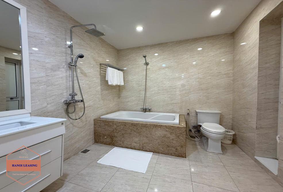 Beautiful house with fully furnished and swimming pool, Gym for rent in Tay Ho street, Tay Ho district Beautiful house with fully furnished and swimming pool, Gym for rent in Tay Ho street, Tay Ho district