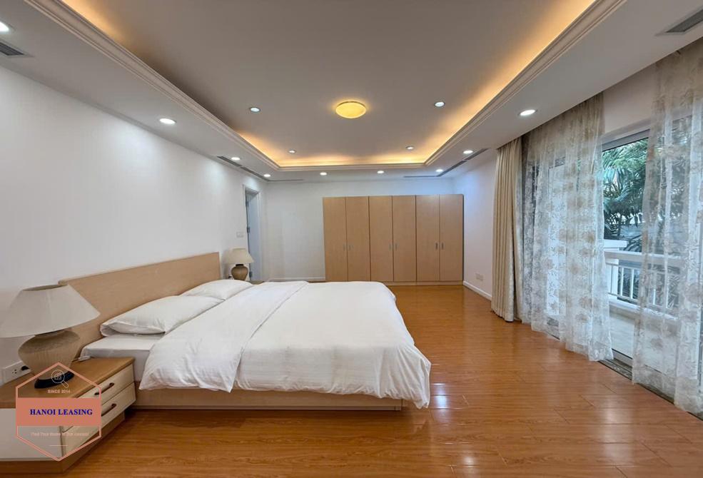 Beautiful house with fully furnished and swimming pool, Gym for rent in Tay Ho street, Tay Ho district Beautiful house with fully furnished and swimming pool, Gym for rent in Tay Ho street, Tay Ho district