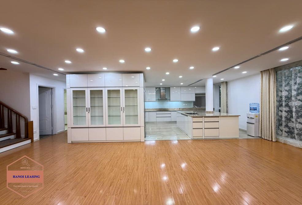 Beautiful house with fully furnished and swimming pool, Gym for rent in Tay Ho street, Tay Ho district Beautiful house with fully furnished and swimming pool, Gym for rent in Tay Ho street, Tay Ho district