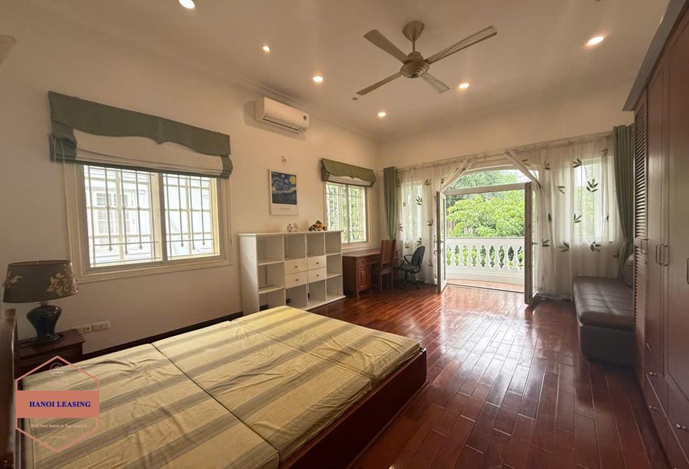 Fully furnished house for rent in C5 Block, Ciputra, Tay Ho, Ha Noi Fully furnished house for rent in C5 Block, Ciputra, Tay Ho, Ha Noi