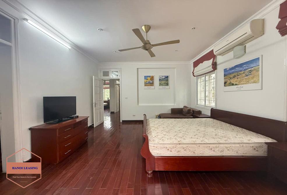 Fully furnished house for rent in C5 Block, Ciputra, Tay Ho, Ha Noi Fully furnished house for rent in C5 Block, Ciputra, Tay Ho, Ha Noi