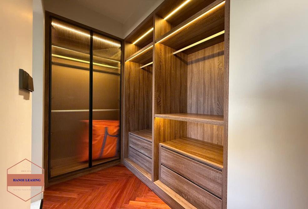 Beautifull duplex apartment with 3 bedrooms for rent inalley 12 Dang Thai Mai st, Tay Ho Beautifull duplex apartment with 3 bedrooms for rent inalley 12 Dang Thai Mai st, Tay Ho