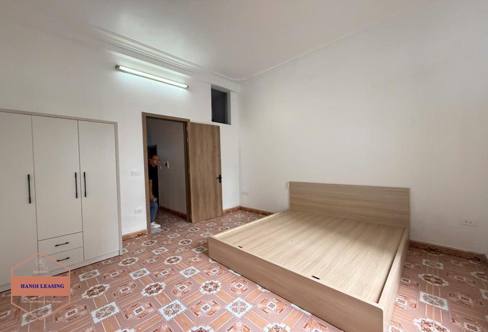 Small house for rent in Thanh Am st, Long Bien, Ha Noi Small house for rent in Thanh Am st, Long Bien, Ha Noi