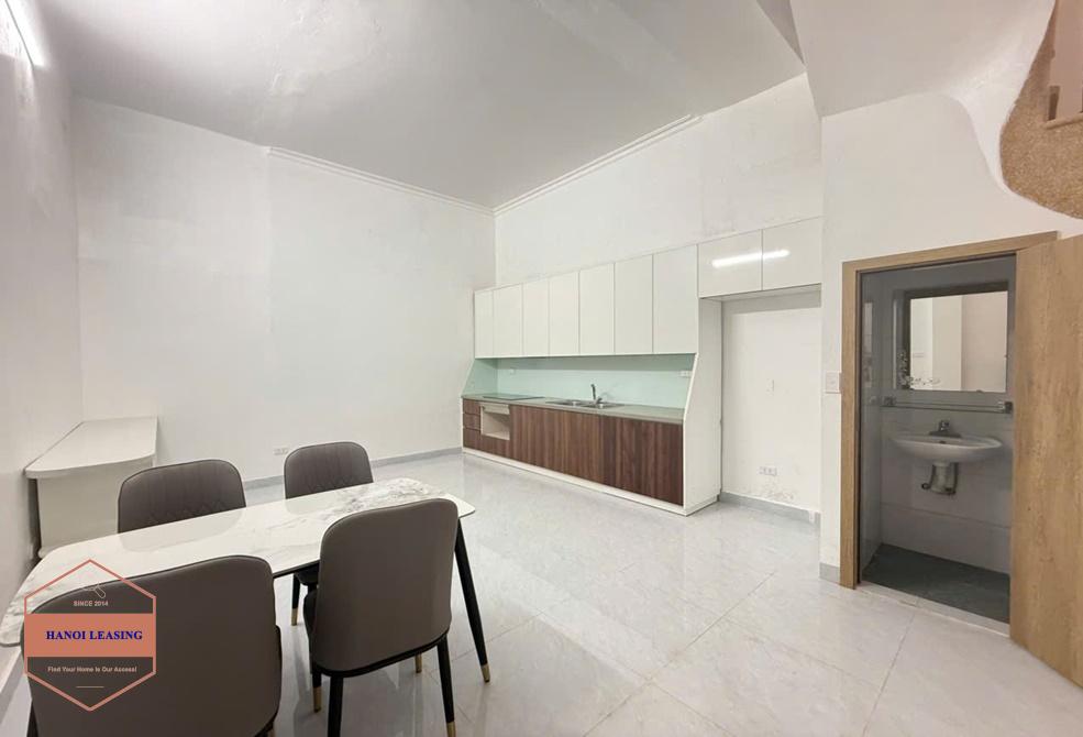 Small house for rent in Thanh Am st, Long Bien, Ha Noi Small house for rent in Thanh Am st, Long Bien, Ha Noi