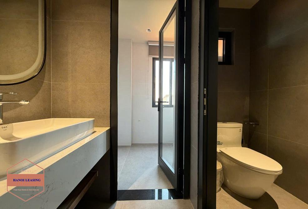 Modern and luxury apartment for rent in Dang Thai Mai st, Tay Ho Modern and luxury apartment for rent in Dang Thai Mai st, Tay Ho