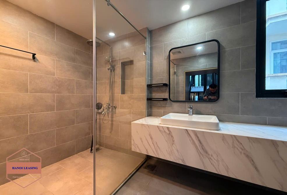 Three bedrooms house for rent in Co Linh st, Long Bien Three bedrooms house for rent in Co Linh st, Long Bien