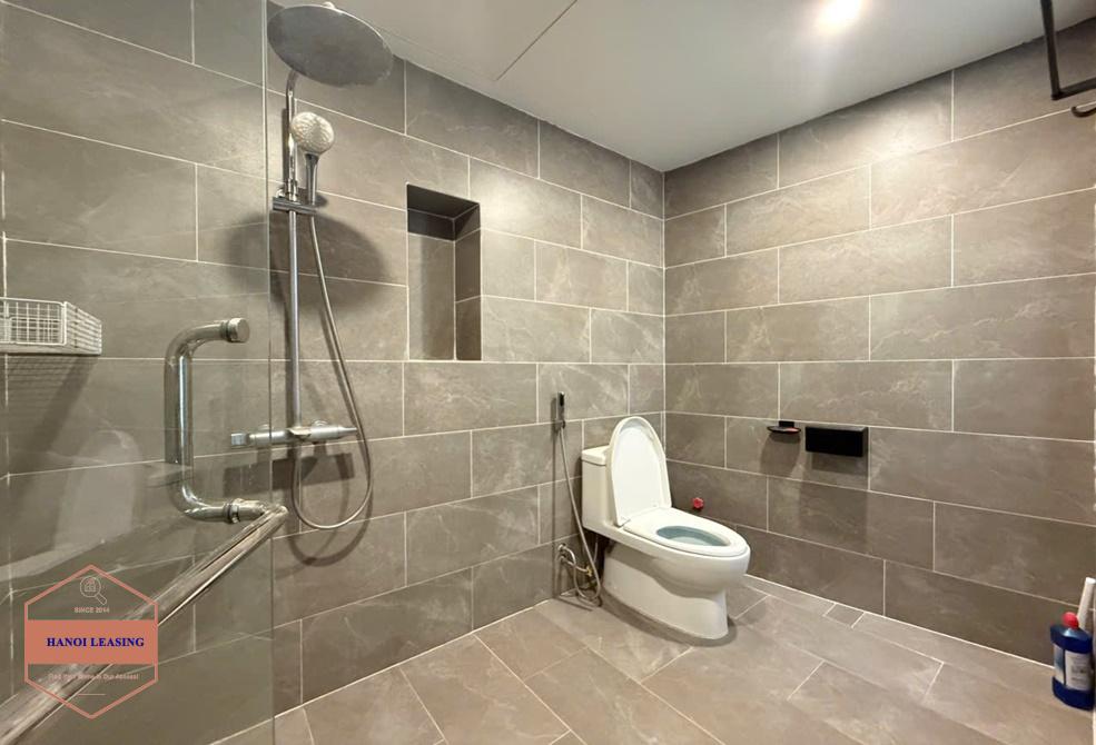 Three bedrooms house for rent in Co Linh st, Long Bien Three bedrooms house for rent in Co Linh st, Long Bien