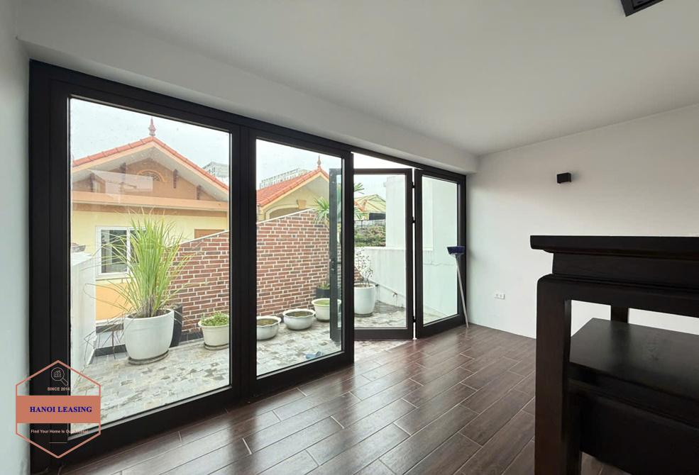 Three bedrooms house for rent in Co Linh st, Long Bien Three bedrooms house for rent in Co Linh st, Long Bien