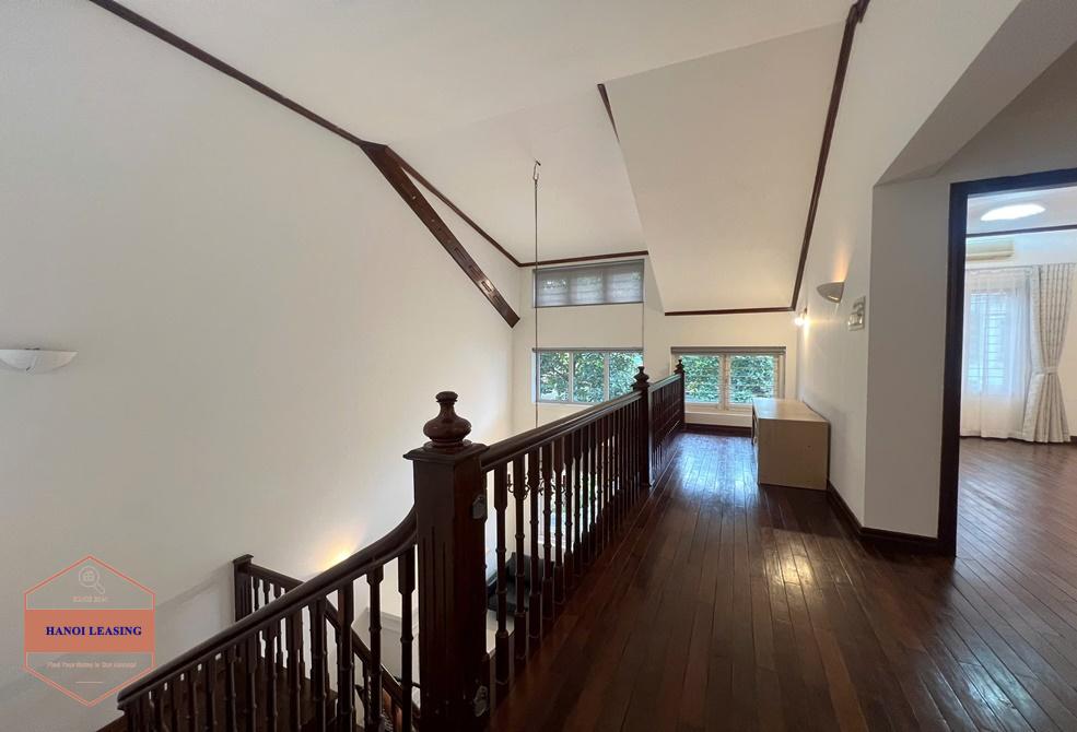 Garden house for rent in Au co st, Tay Ho, Ha Noi Garden house for rent in Au co st, Tay Ho, Ha Noi