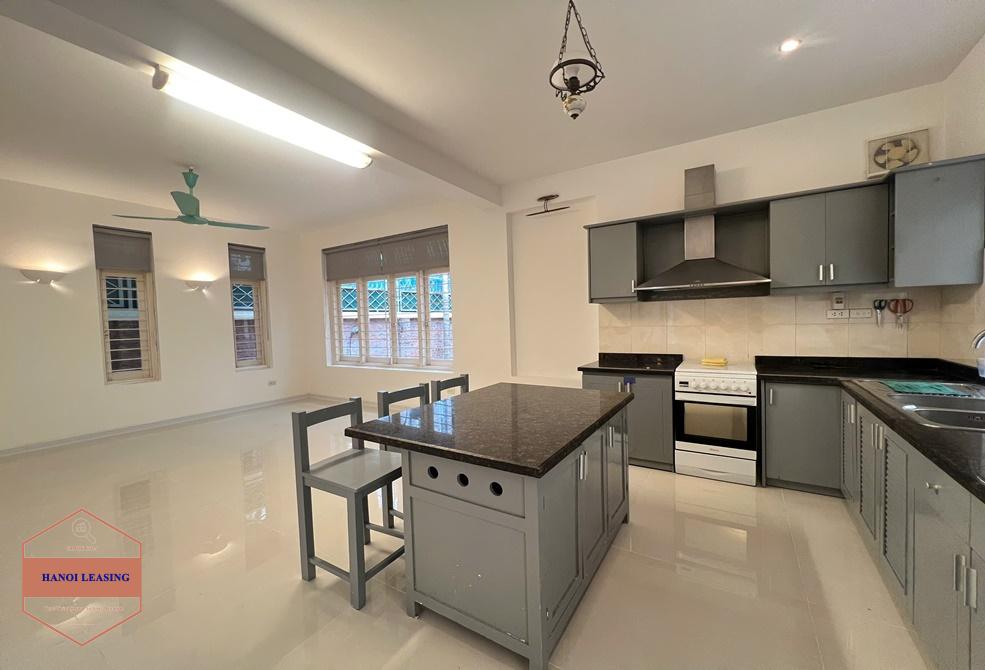 Garden house for rent in Au co st, Tay Ho, Ha Noi Garden house for rent in Au co st, Tay Ho, Ha Noi