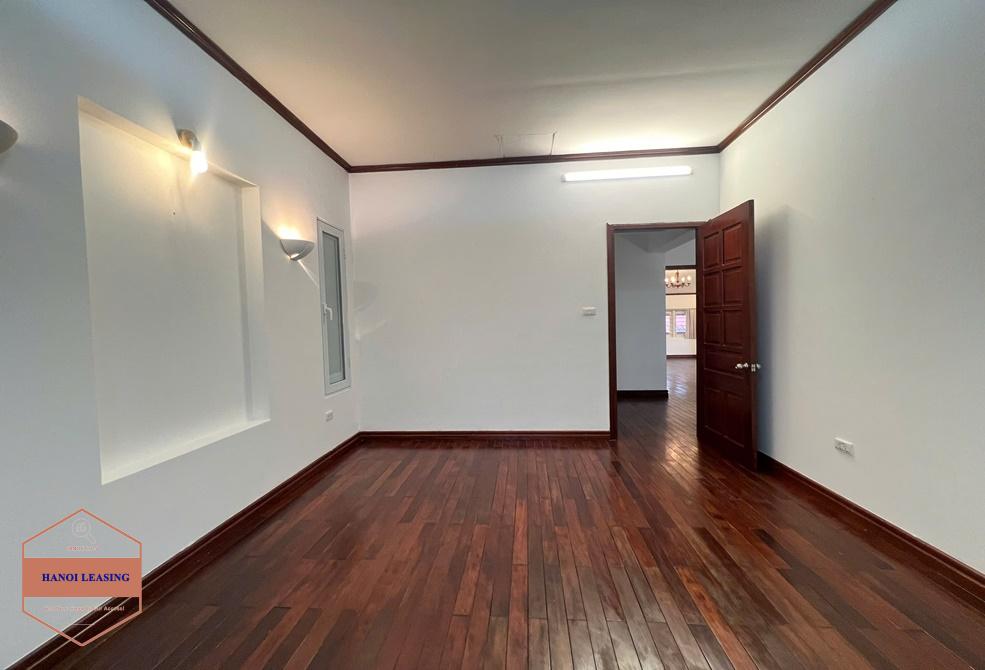 Garden house for rent in Au co st, Tay Ho, Ha Noi Garden house for rent in Au co st, Tay Ho, Ha Noi