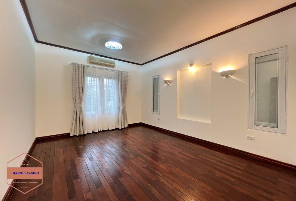 Garden house for rent in Au co st, Tay Ho, Ha Noi Garden house for rent in Au co st, Tay Ho, Ha Noi