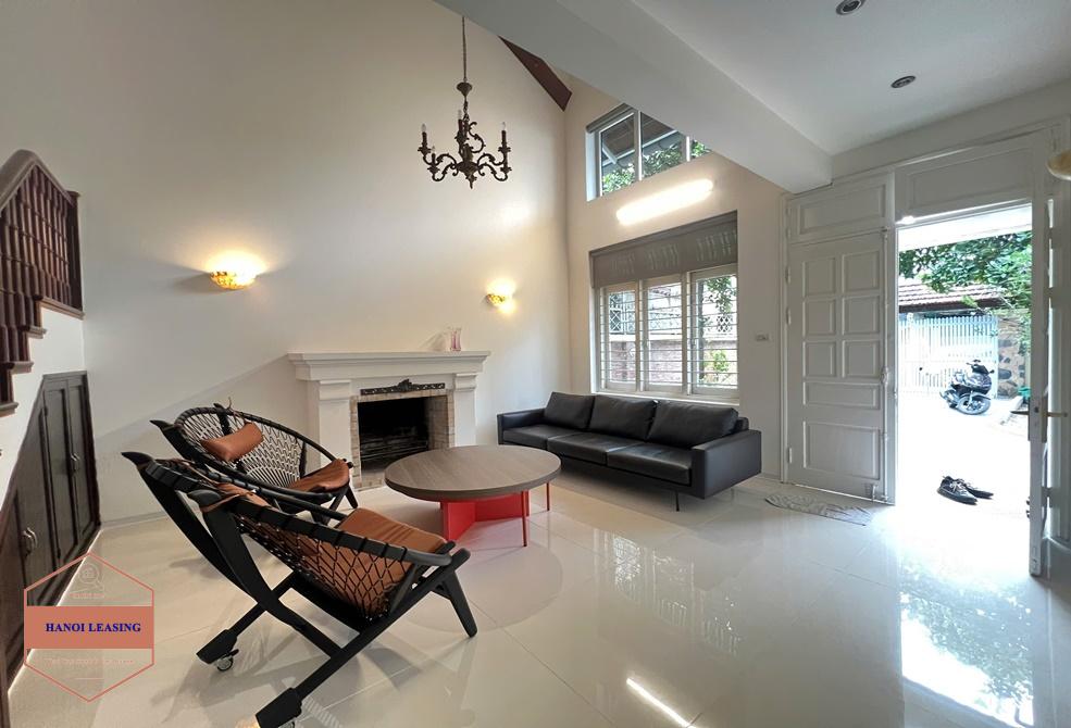 Garden house for rent in Au co st, Tay Ho, Ha Noi Garden house for rent in Au co st, Tay Ho, Ha Noi