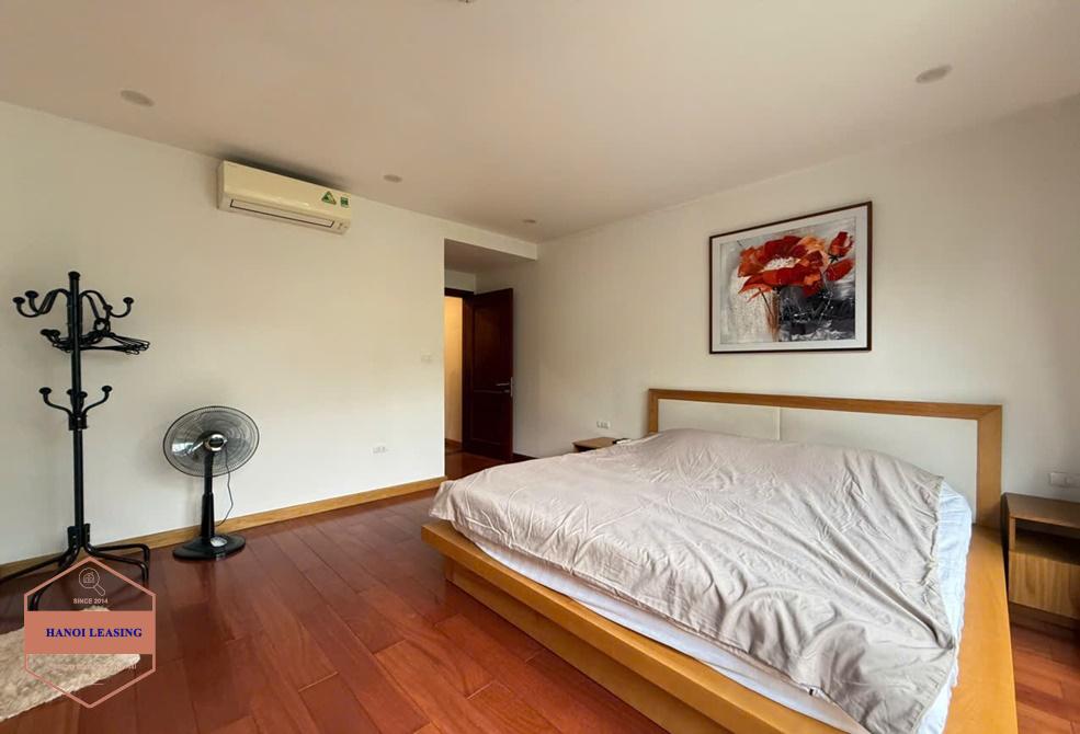 Modern apartment with swimming pool for rent in Dang Thai Mai st, Tay Ho Modern apartment with swimming pool for rent in Dang Thai Mai st, Tay Ho