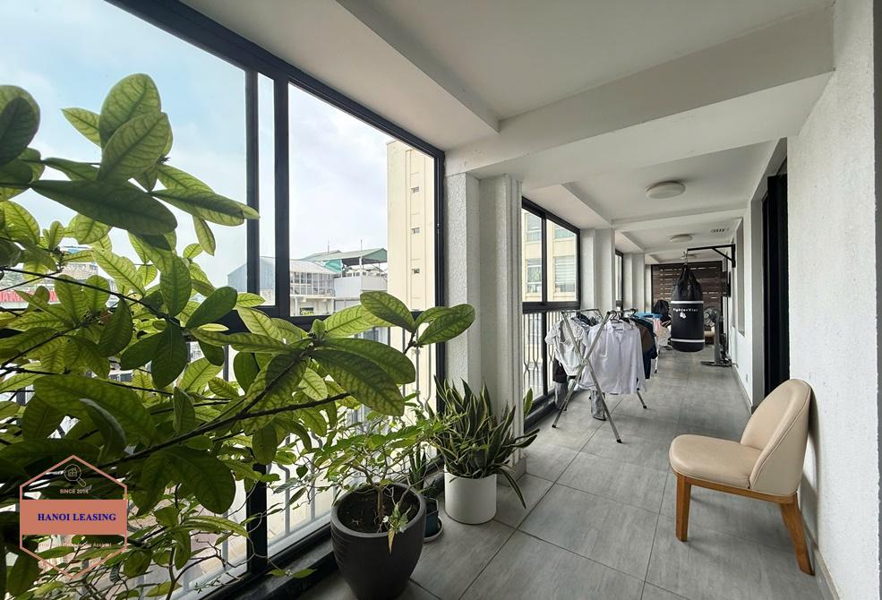 Beautifull apartment on 8th floor for rent in Tran Hung Dao st, Hoan Kiem area Beautifull apartment on 8th floor for rent in Tran Hung Dao st, Hoan Kiem area