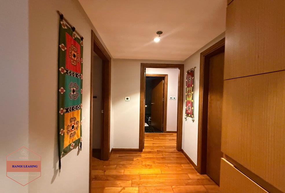 Beautifull apartment on 8th floor for rent in Tran Hung Dao st, Hoan Kiem area Beautifull apartment on 8th floor for rent in Tran Hung Dao st, Hoan Kiem area