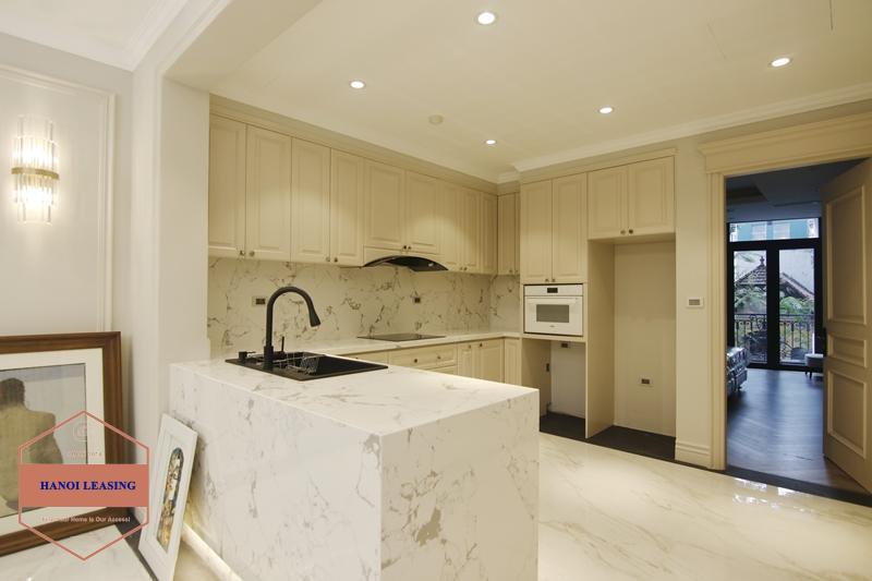 Modern apartment with 3 beds for rent in Tran Xuan Soan street Modern apartment with 3 beds for rent in Tran Xuan Soan street