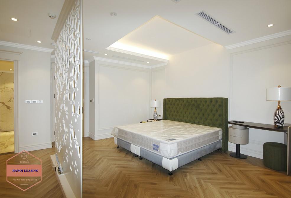 Modern apartment with 3 beds for rent in Tran Xuan Soan street Modern apartment with 3 beds for rent in Tran Xuan Soan street