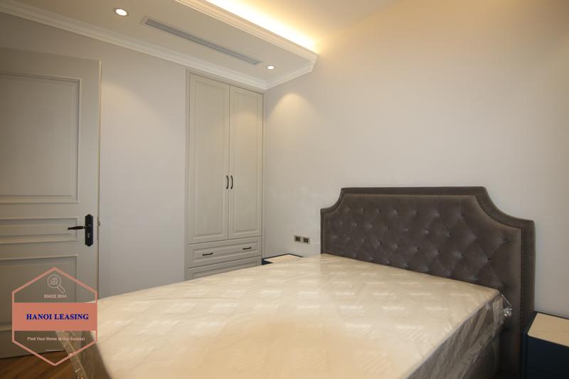 Modern apartment with 3 beds for rent in Tran Xuan Soan street Modern apartment with 3 beds for rent in Tran Xuan Soan street