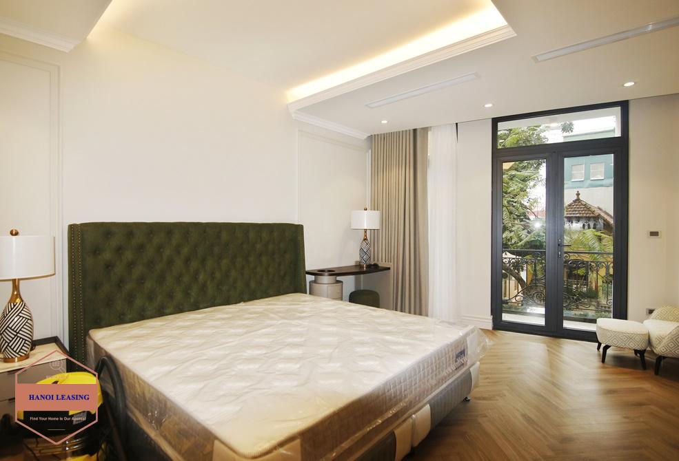 Modern apartment with 3 beds for rent in Tran Xuan Soan street Modern apartment with 3 beds for rent in Tran Xuan Soan street