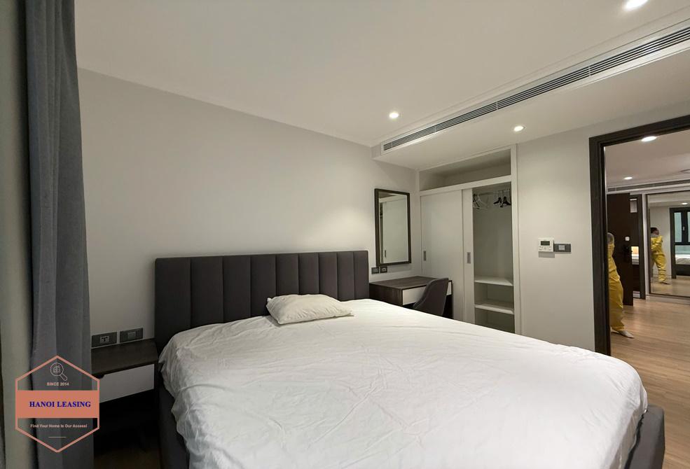 Modern 2 bedrooms apartment for rent in Pho Duc Chinh st, Truc Bach area Modern 2 bedrooms apartment for rent in Pho Duc Chinh st, Truc Bach area