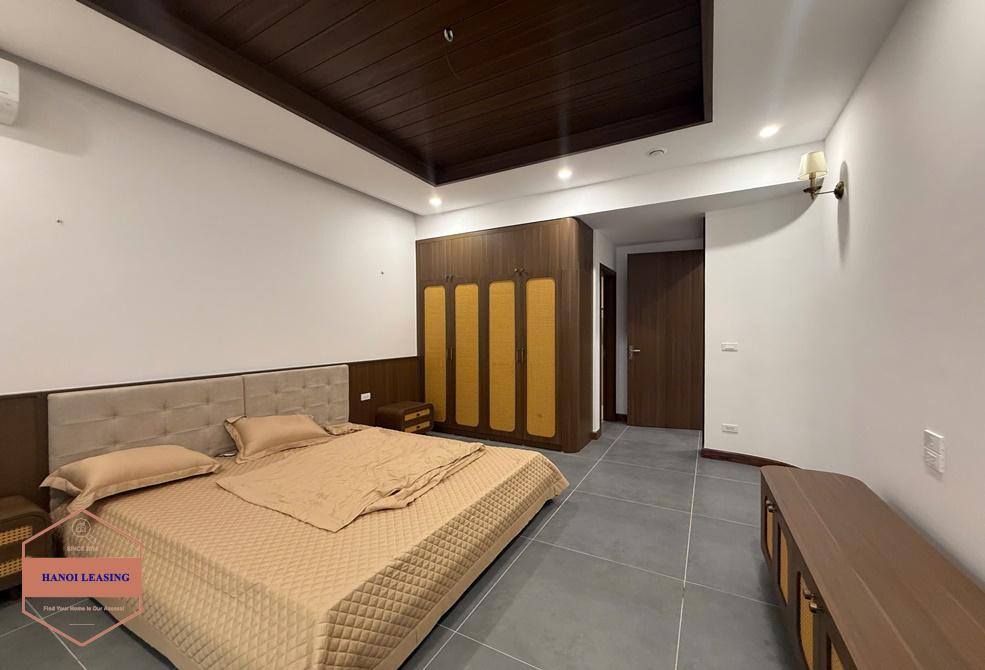 Big garden house for rent in An Duong, Tay Ho, Ha Noi Big garden house for rent in An Duong, Tay Ho, Ha Noi